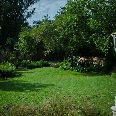 The Rivonia River Lodge Johannesburg Buitenkant foto