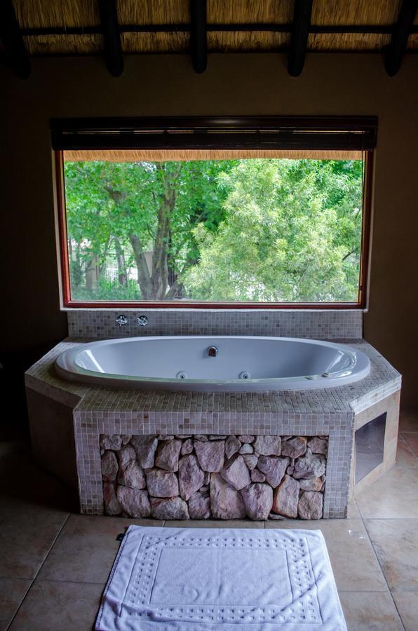 The Rivonia River Lodge Johannesburg Buitenkant foto